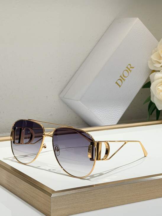 Picture of Dior Sunglasses _SKUfw80535209fw